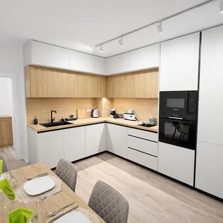 Stylish 1br W/ Terrace | Work & Couples * プロヴディフ